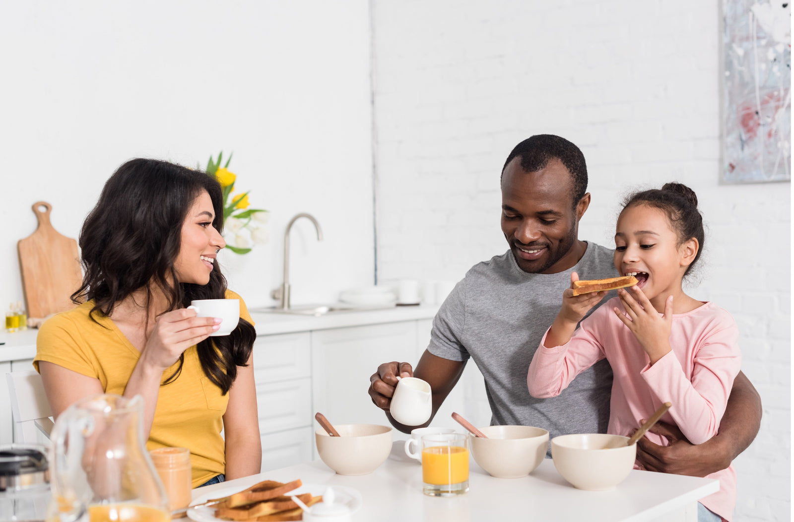 Family eating breakfast